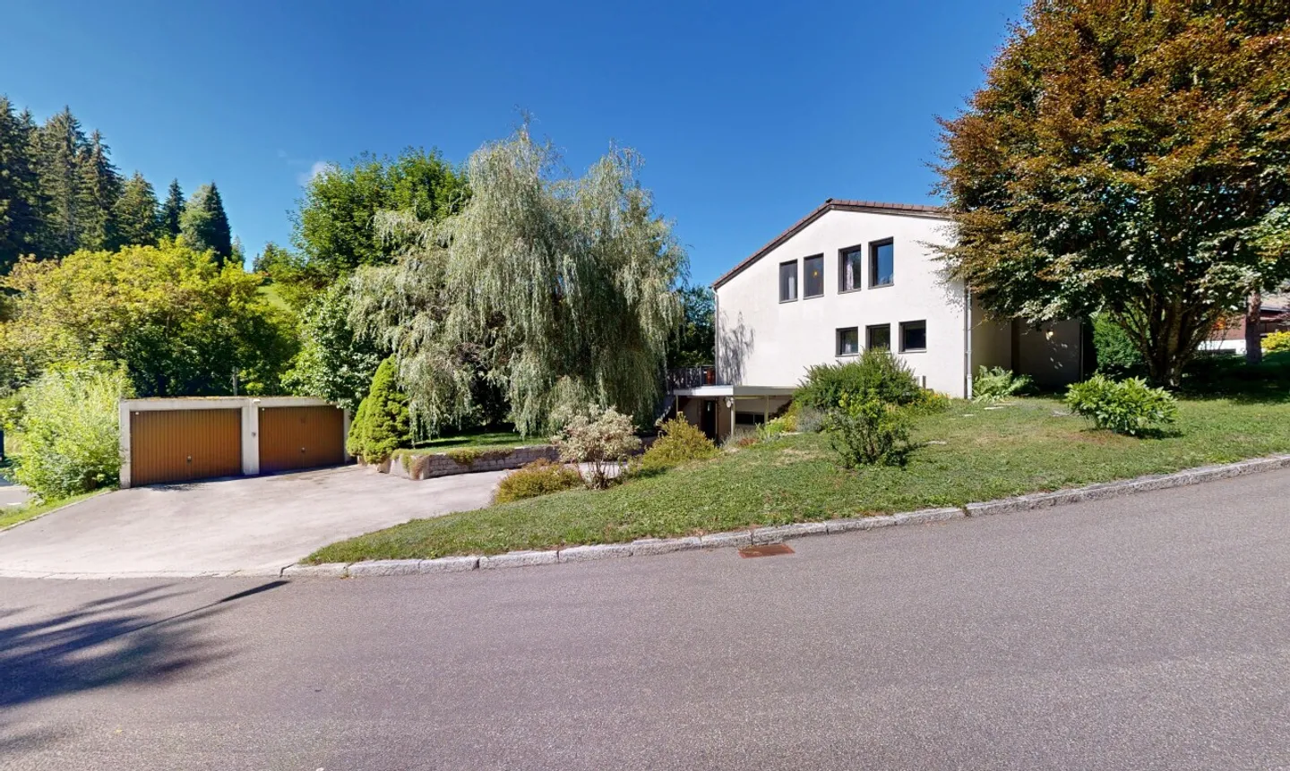 Casa familiare eccezionale: ampi spazi, comfort e luminosità - Foto 1 di 11