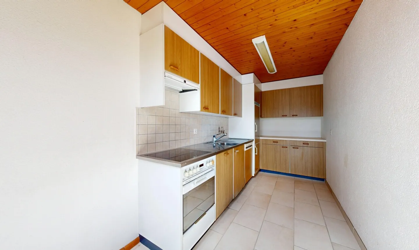 Appartement lumineux et bien entretenu de 2,5 pièces dans un emplacement attrayant à Arlesheim - Photo 5 sur 11