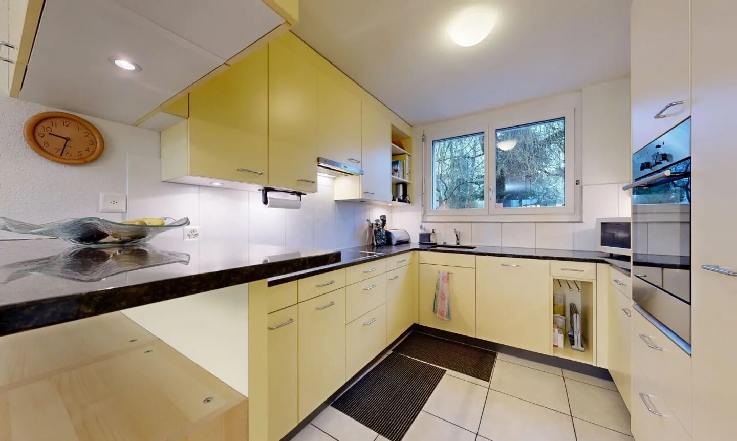 Attraktives Familienhaus mit Garten und direktem TG-Zugang - Photo 4 sur 11