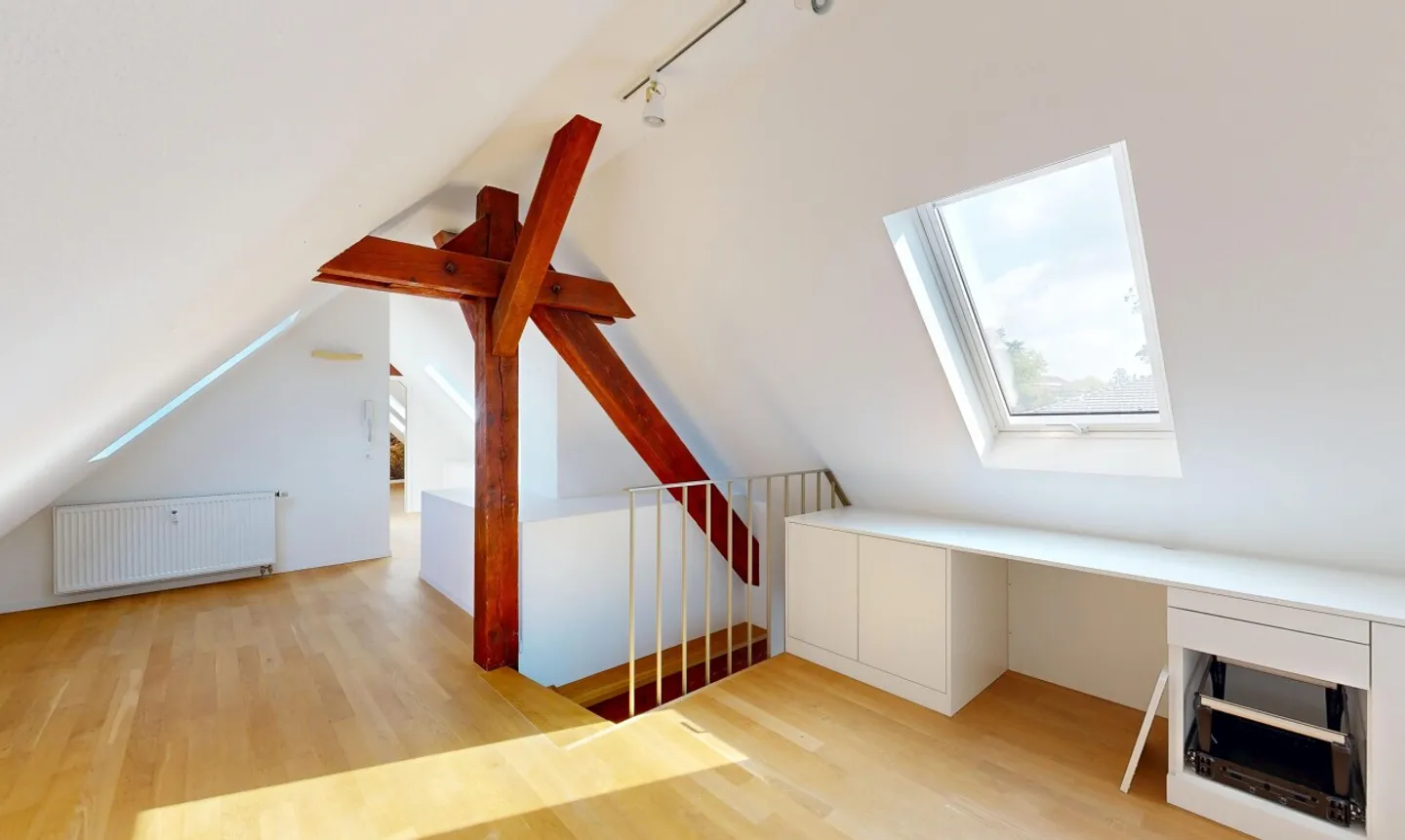 Appartamento duplex elegante con 3 camere nel quartiere Breite - Foto 8 di 11