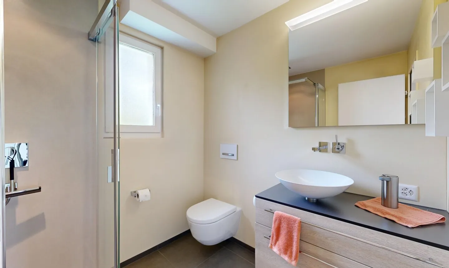 Luxuriöses Einfamilienhaus mit Aussicht - Foto 8 von 13