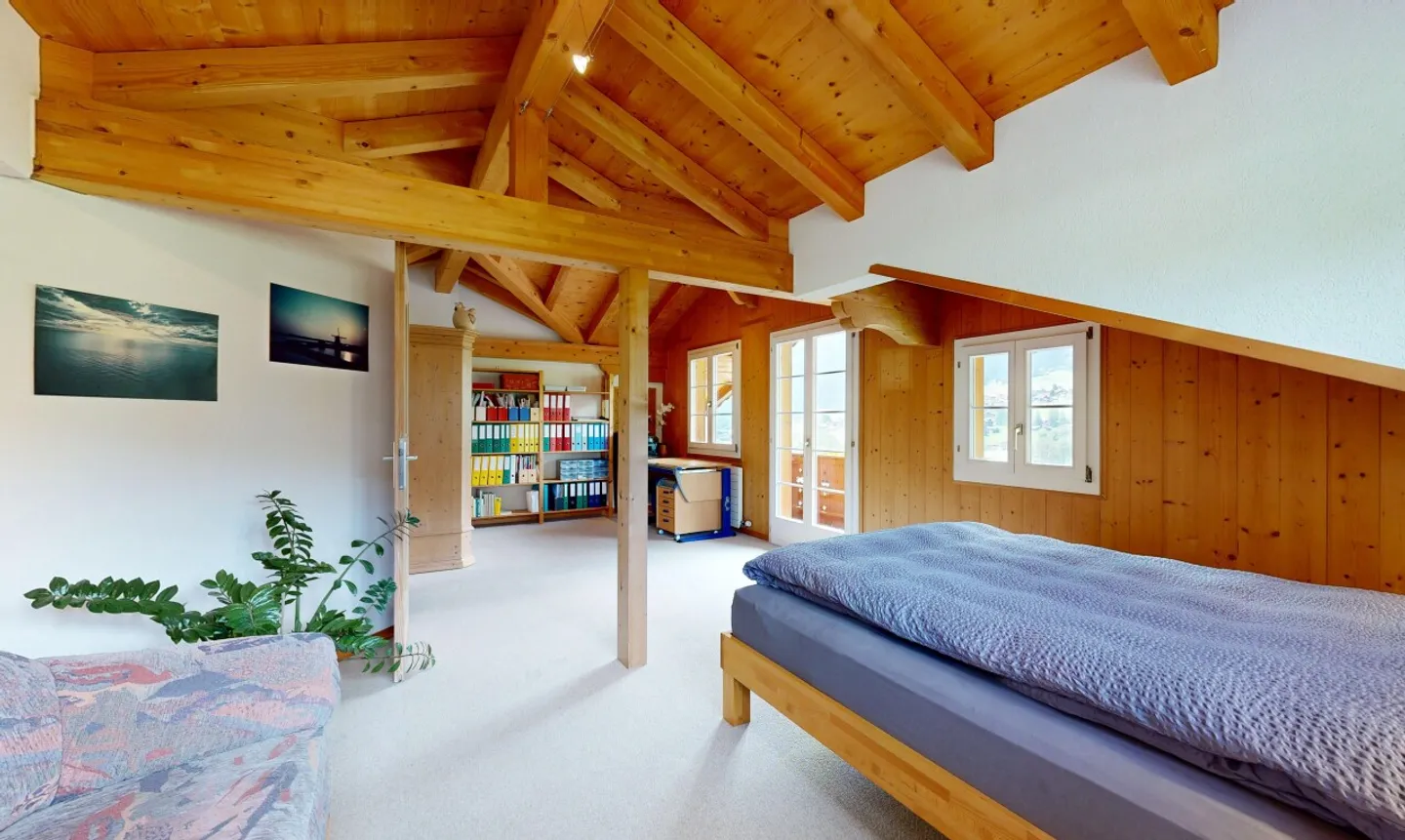 Family Living with Apartment and Mountain Panorama - Photo 8 of 11