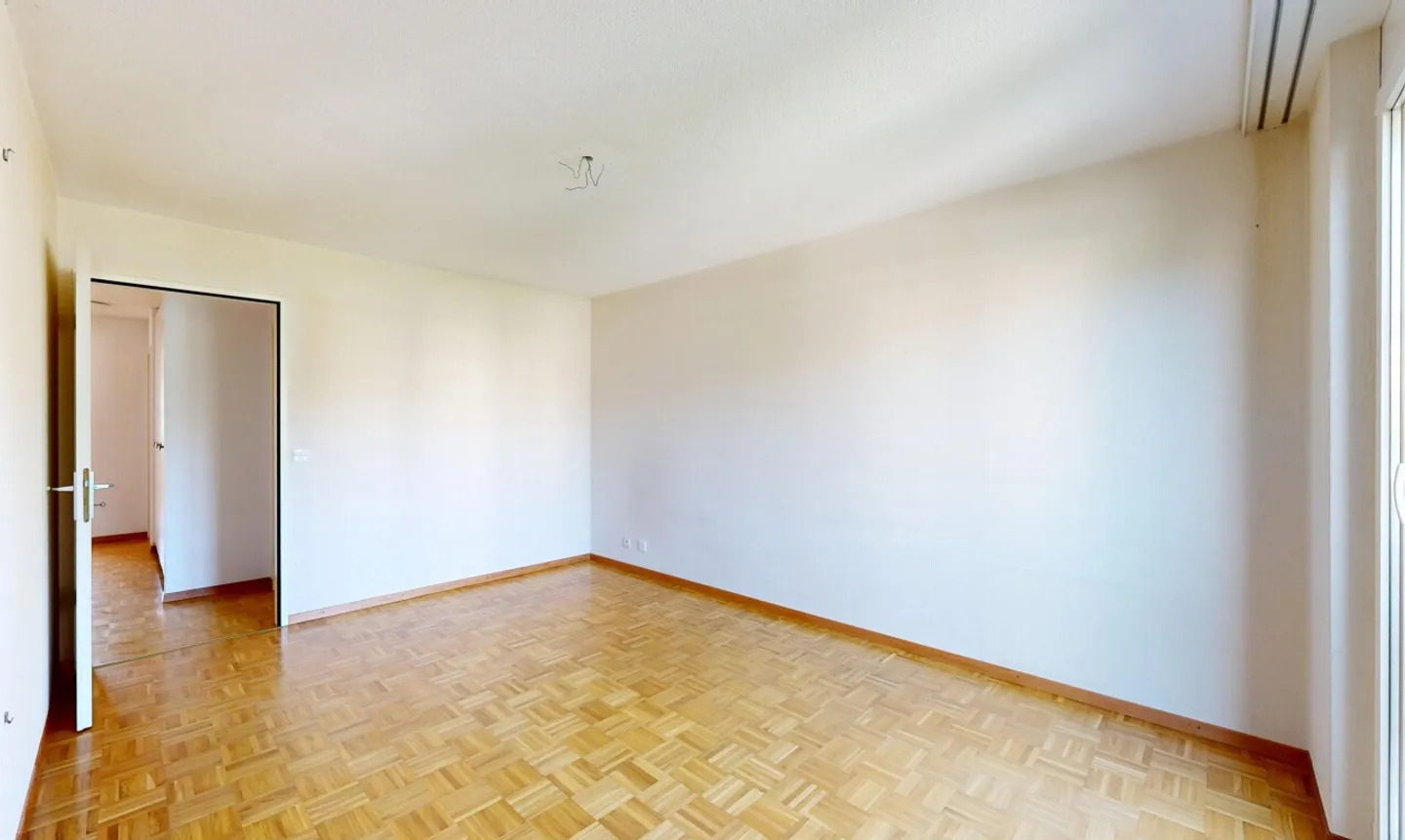 Appartement lumineux avec potentiel - Photo 9 sur 11