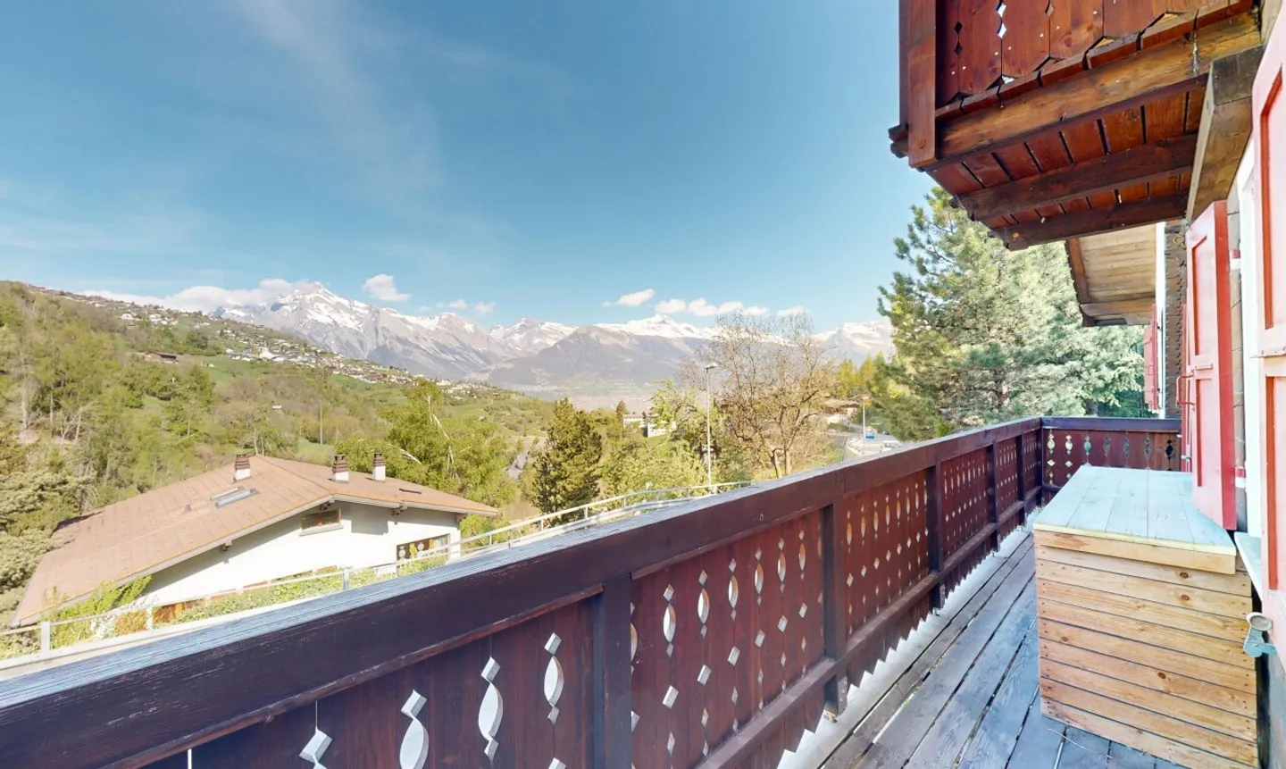 A 3 minuti da Nendaz – Chalet ristrutturato con fascino e vista sulle Alpi - Foto 8 di 11