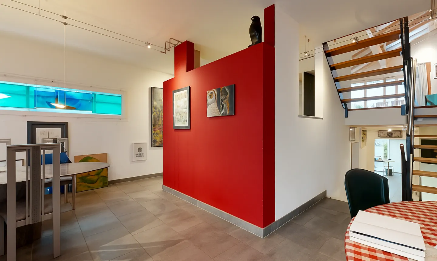 4.5-Room Semi-Detached House with Architectural Character in Gockhausen - Photo 7 of 11