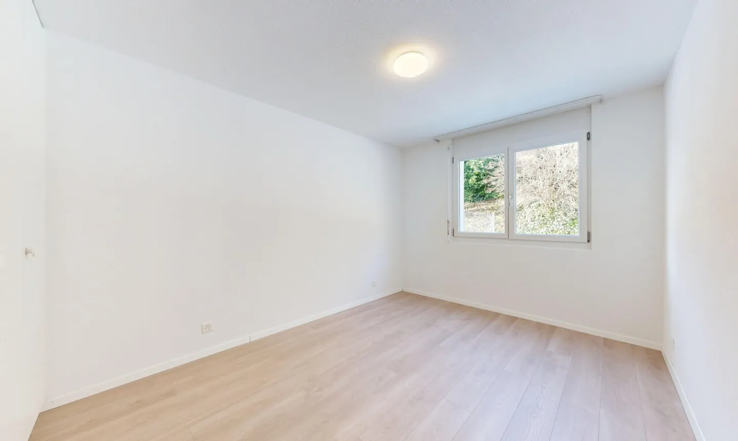 Spazio, comfort e serenità: 4,5 locali a Clarens - Foto 8 di 13