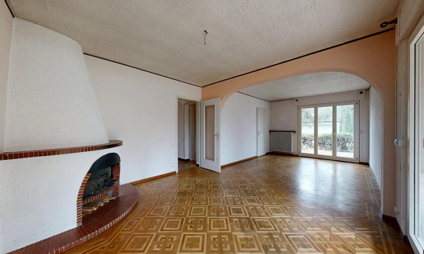 Onex, House with great potential - to renovate - quiet neighborhood - Photo 2 of 11