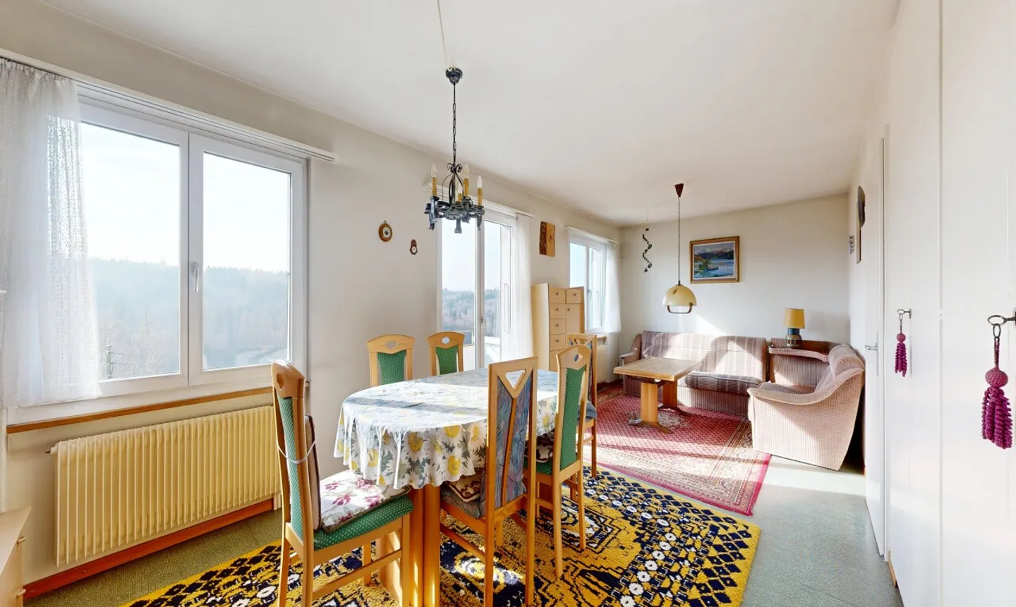 Vielseitiges Duplex mit herrlicher Aussicht - Foto 9 von 11