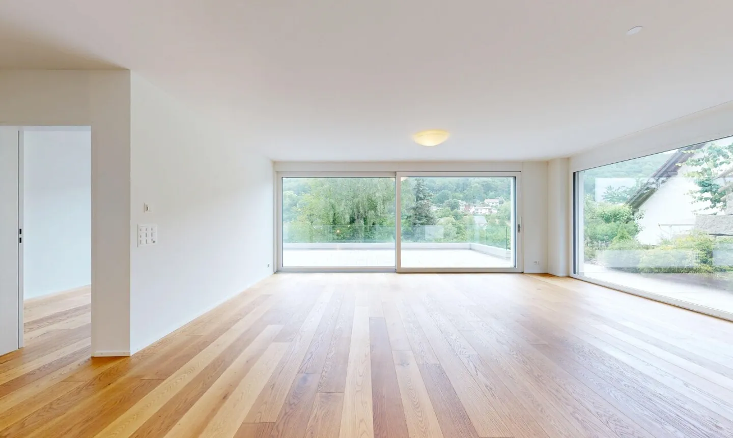 Casa bifamiliare moderna con ampia vista e grande terrazza - Foto 5 di 11