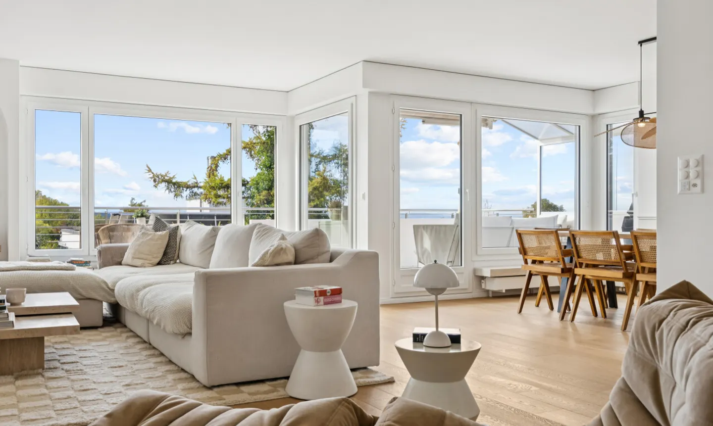 Appartement exclusif de 4,5 pièces avec vue panoramique dégagée - Photo 1 sur 11