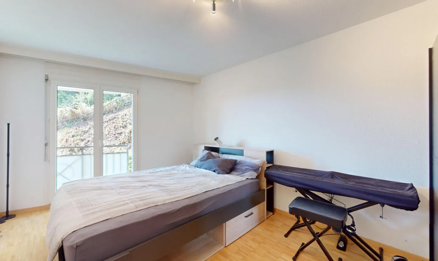 Geräumige Wohnung mit atemberaubendem Blick - Foto 9 von 13