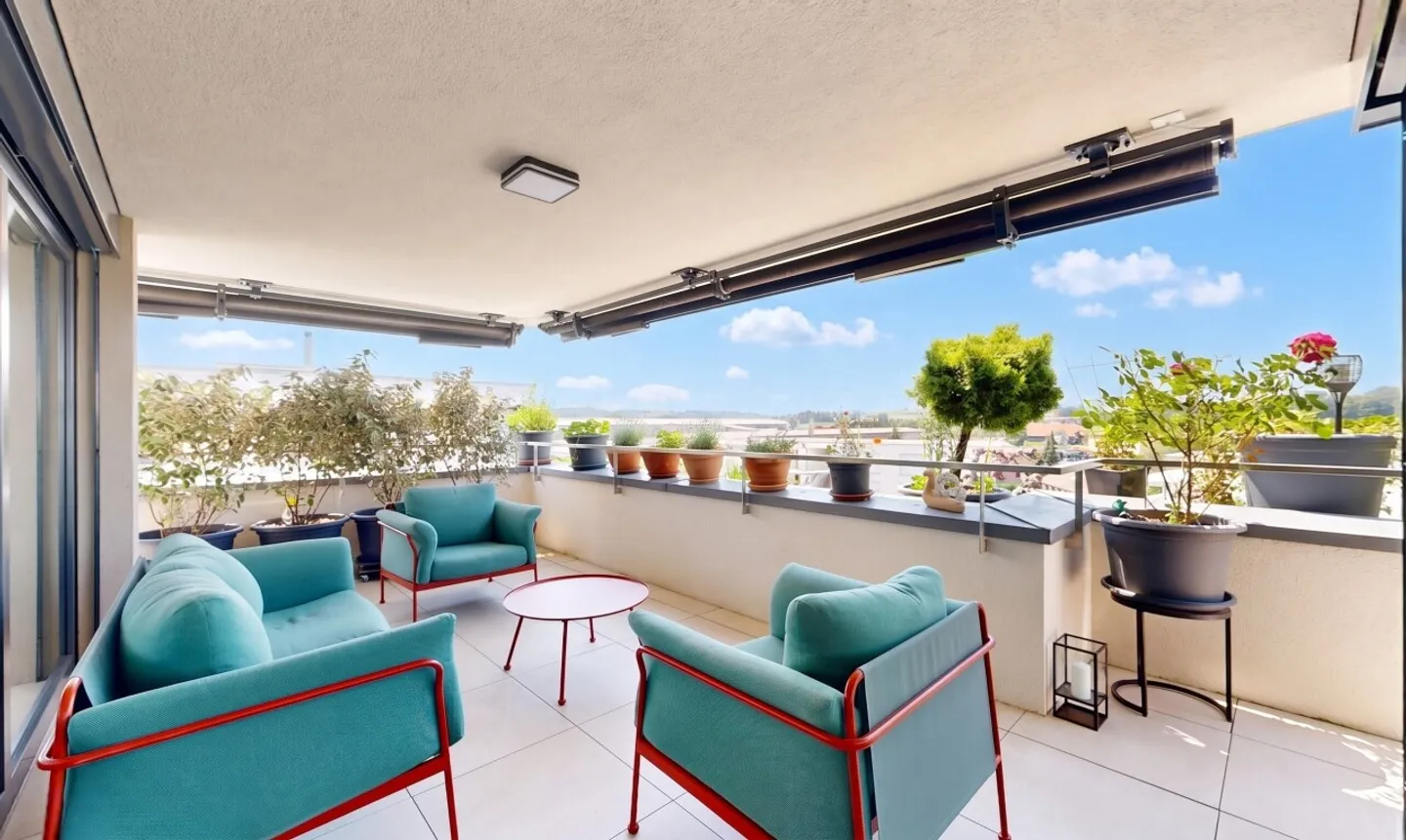 Exceptional penthouse with panoramic terrace between Fribourg and Bern - Photo 9 of 11