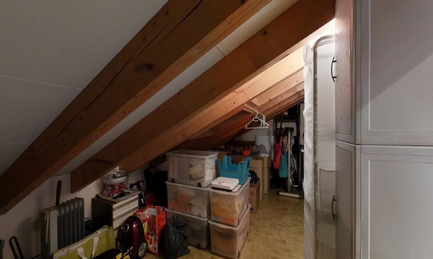 Magnifique 4.5 pièces avec vue dégagée à Loèche-les-Bains - Foto 10 di 11