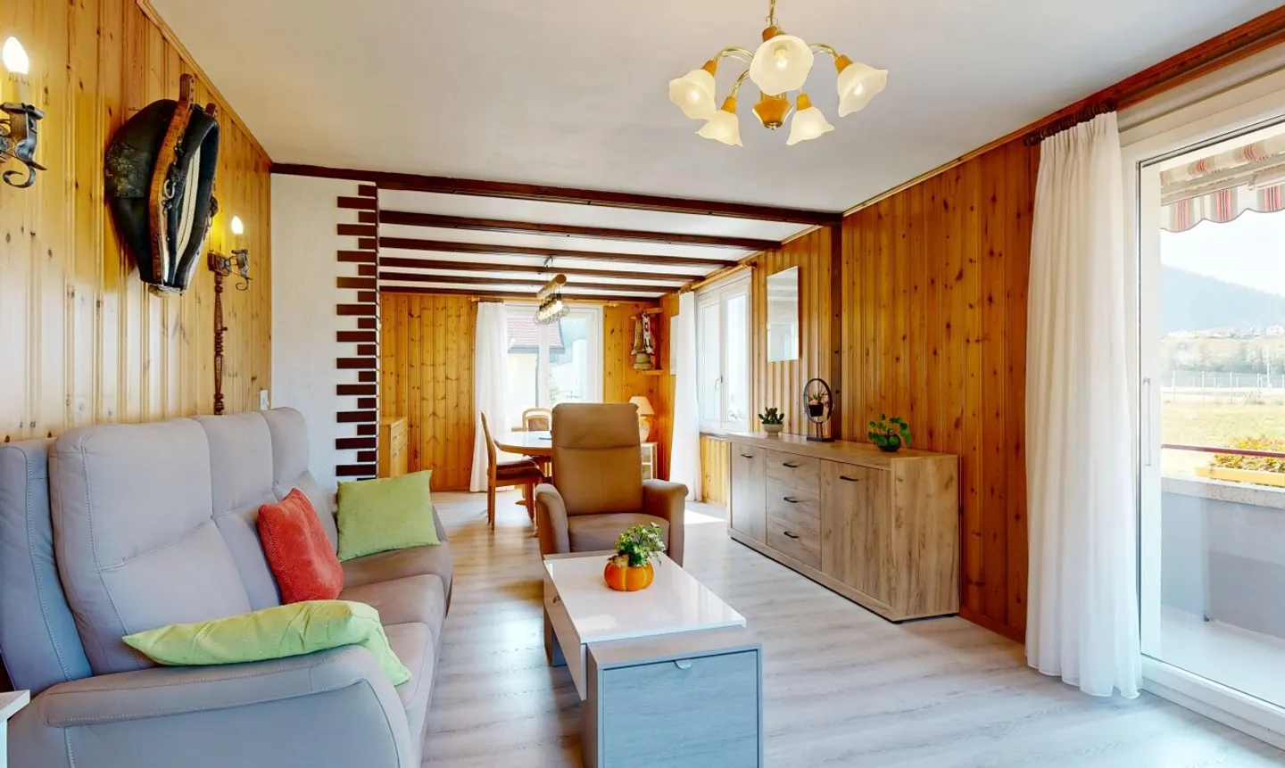 Casa multifamiliare a Broc – 6,5 stanze e grande potenziale - Foto 2 di 11