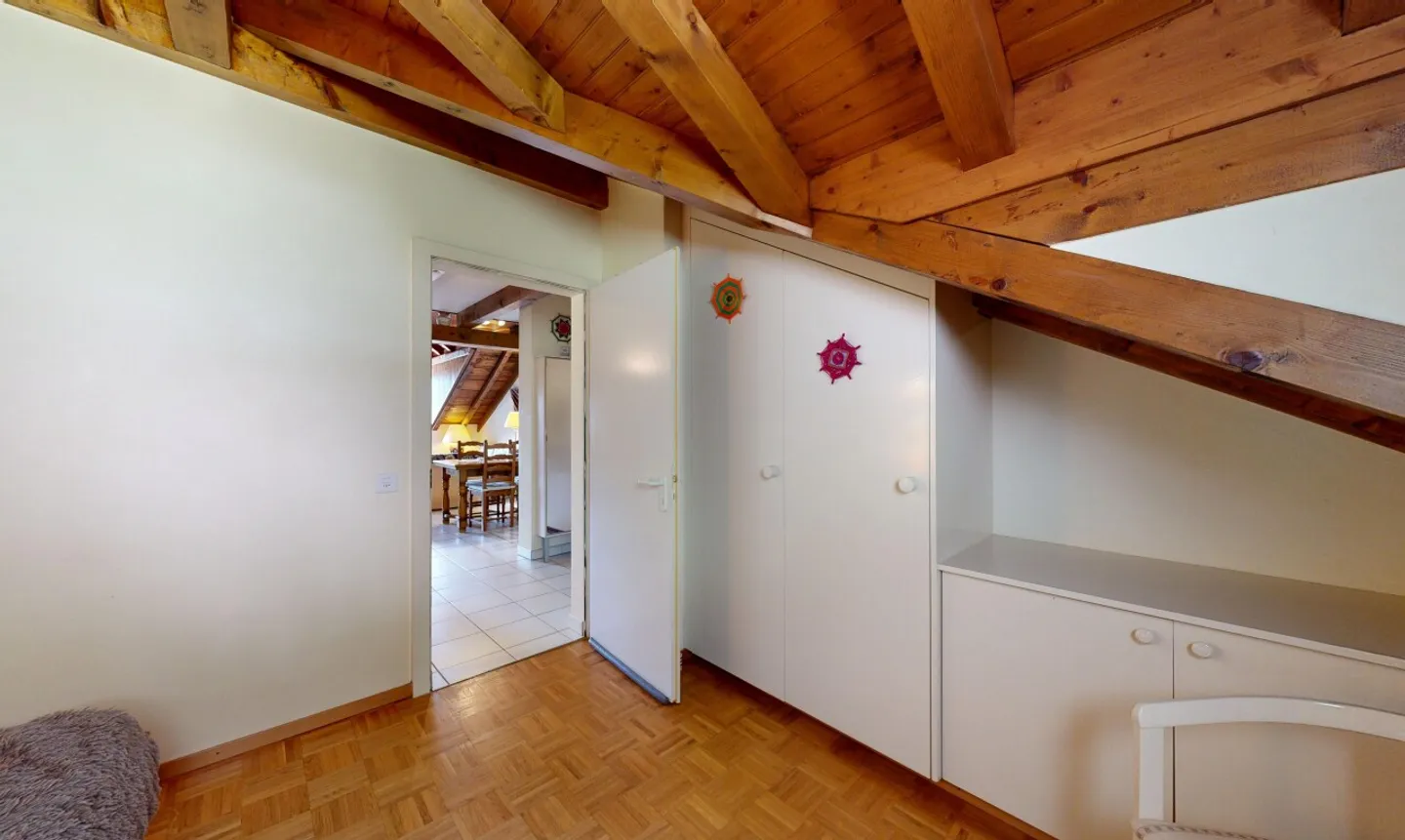 Exclusif: Appartement en attique avec mezzanine - Foto 9 von 11