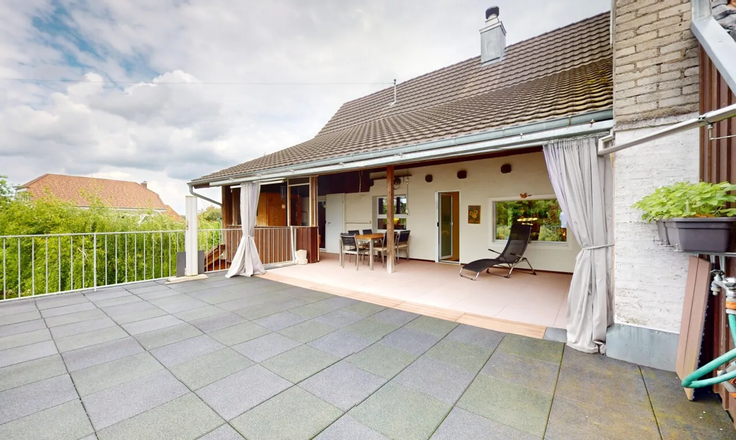 Casa unifamiliare storica del 1850 – Molto spazio, potenziale e futuro - Foto 8 di 13