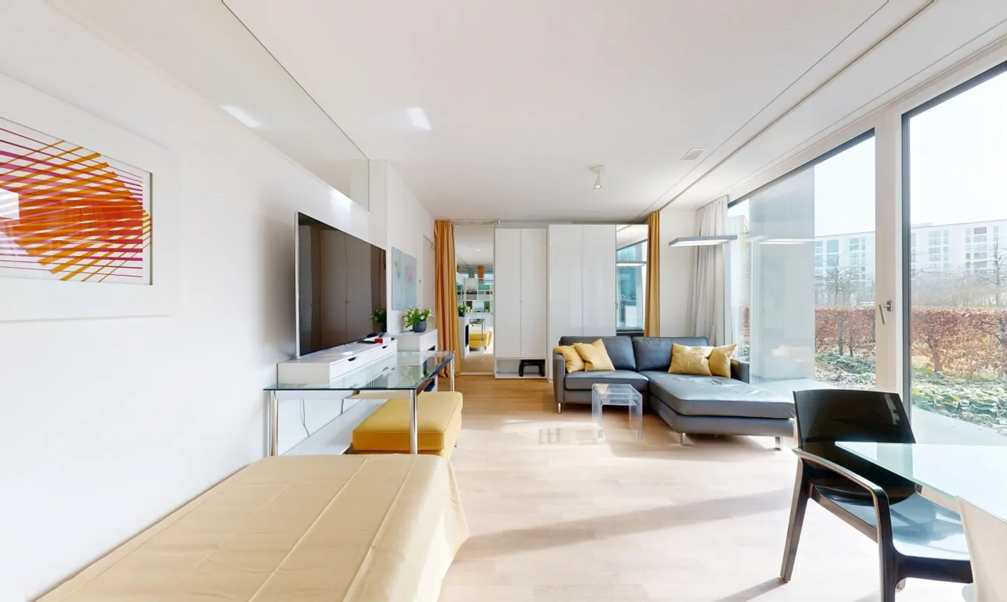 Luxury Studio in "The Metropolitans" - Photo 3 of 9