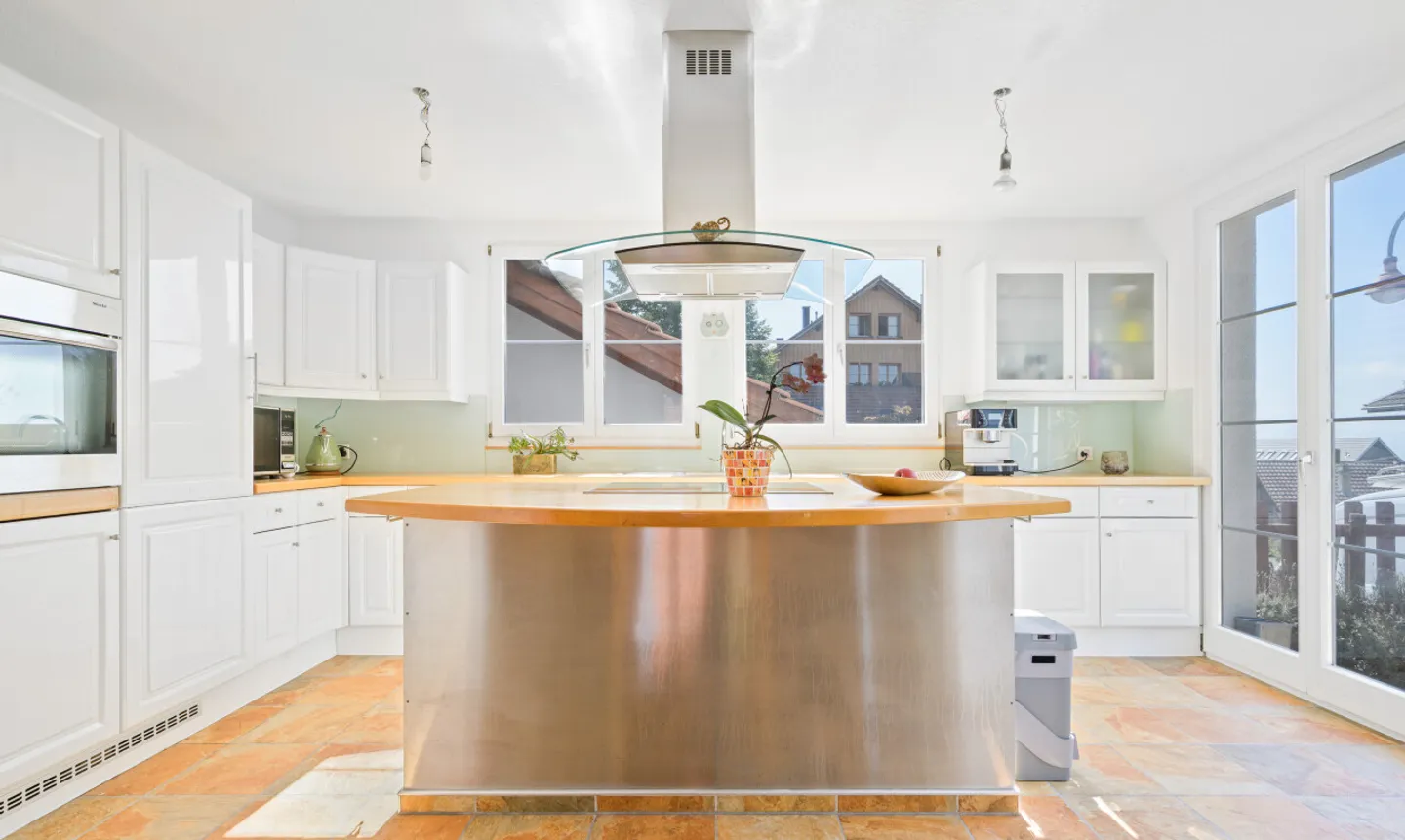 Family-friendly and close to nature – living with high quality of life - Photo 9 of 11