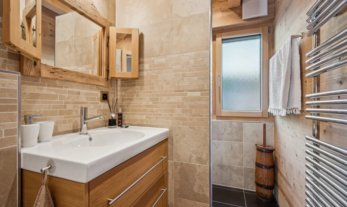 Chalet de charme + loft indépendant - vue sur les Dents du Midi - Foto 10 di 11