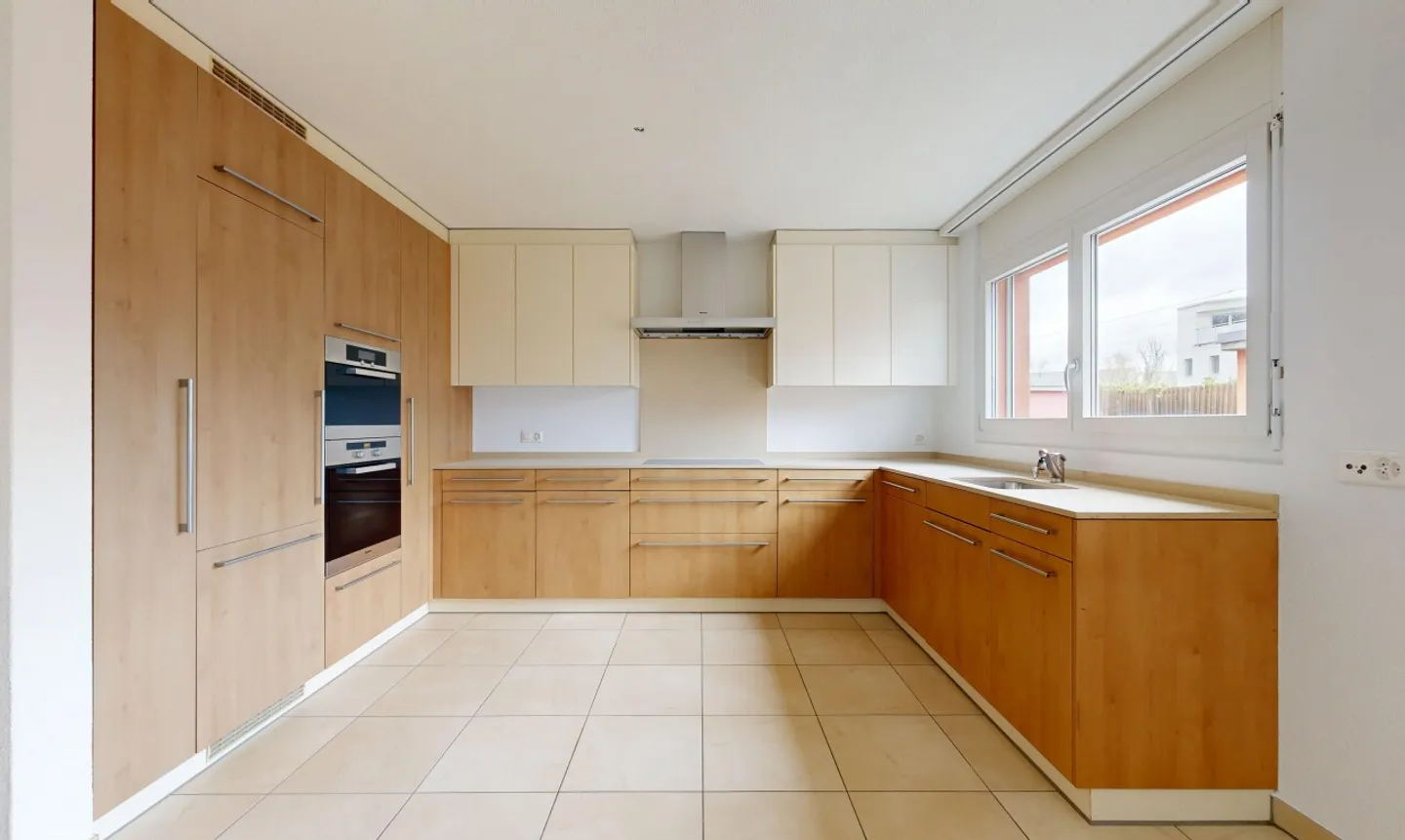 Moderno appartamento con giardino di 4,5 stanze a Egg vicino a Zurigo - Foto 7 di 11