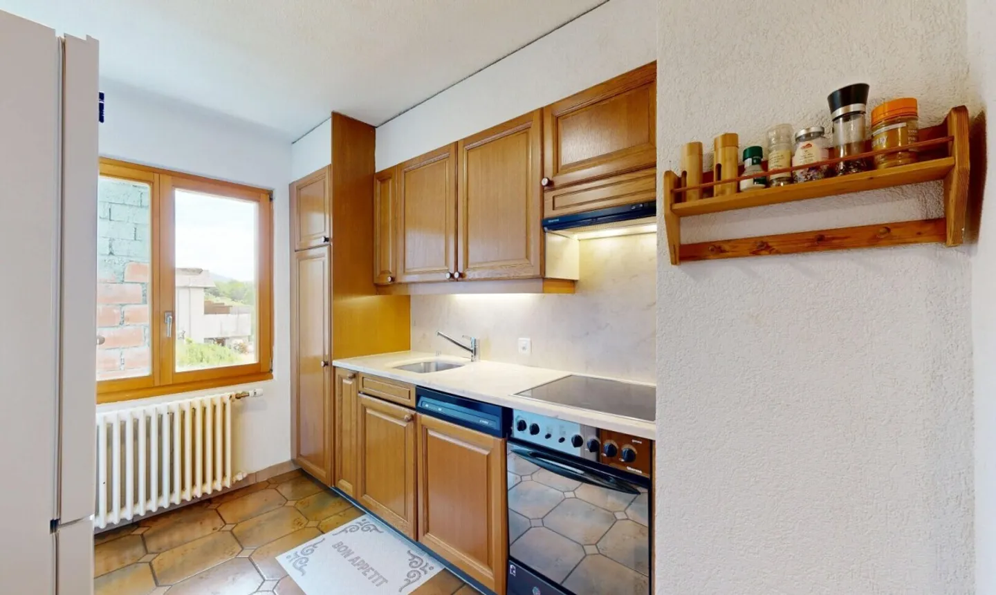 Une propriété rare aux multiples possibilités - Photo 7 of 11