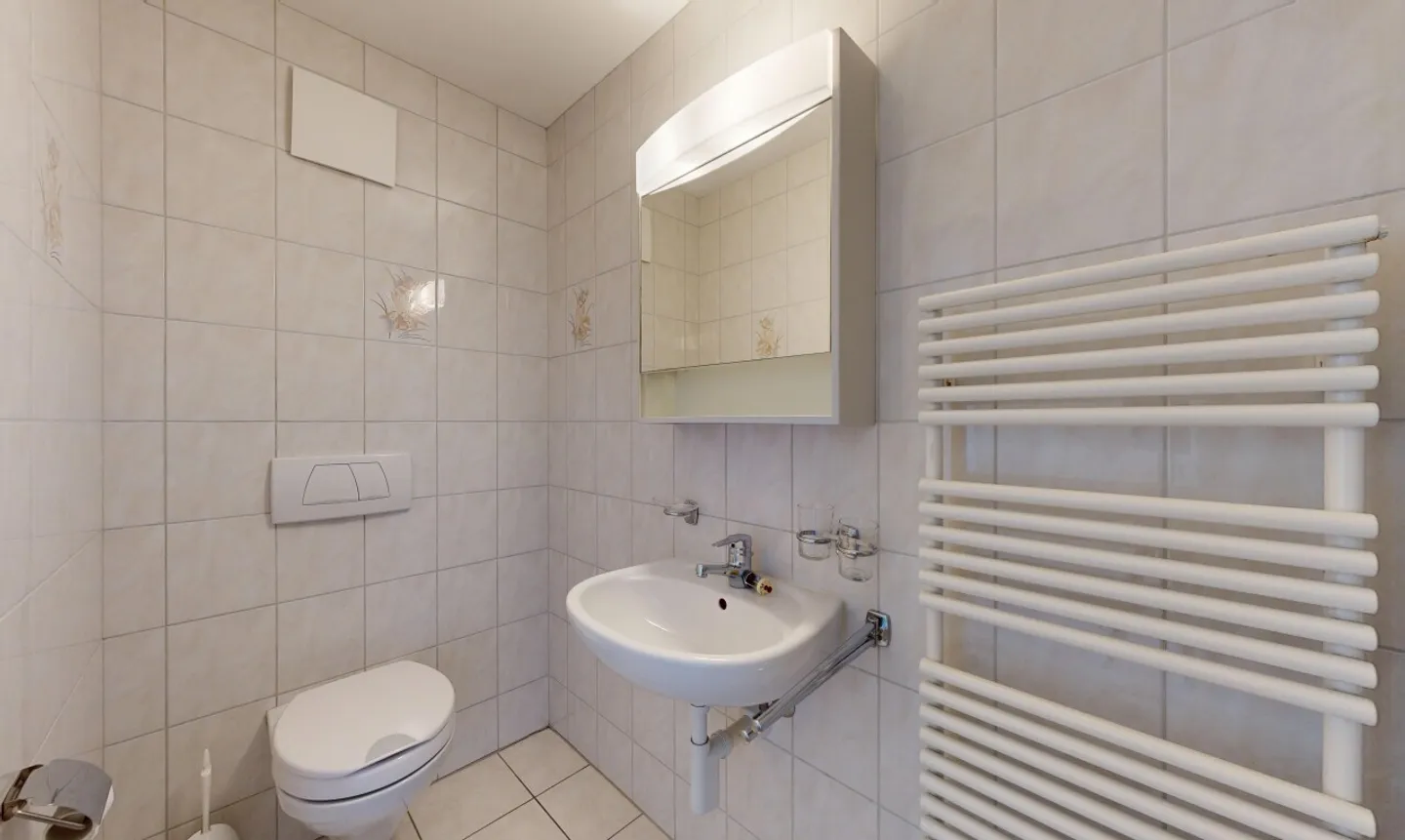 Un appartamento luminoso di 4.5 locali da personalizzare nel cuore di Friburgo - Foto 10 di 11