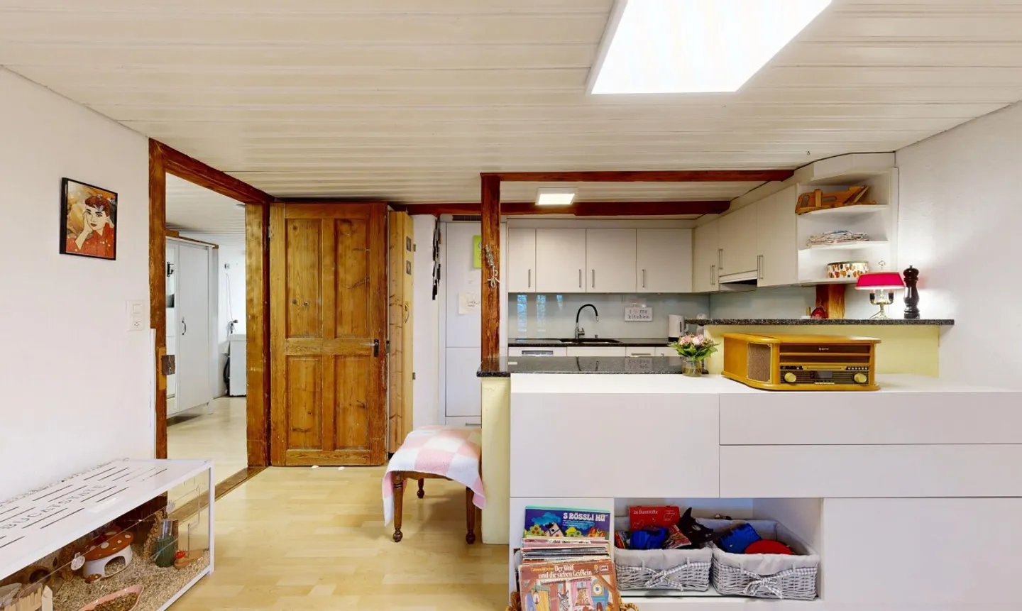 Charmante Wohnung mit Chalet Flair - Foto 2 von 11