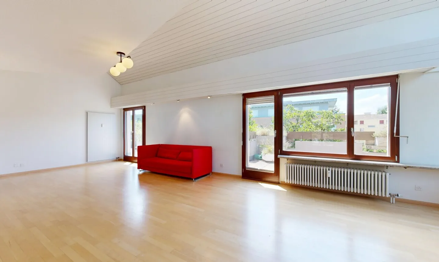 Maisonette Attica Spaziosa con Terrazza Circostante a Riehen - Foto 7 di 13