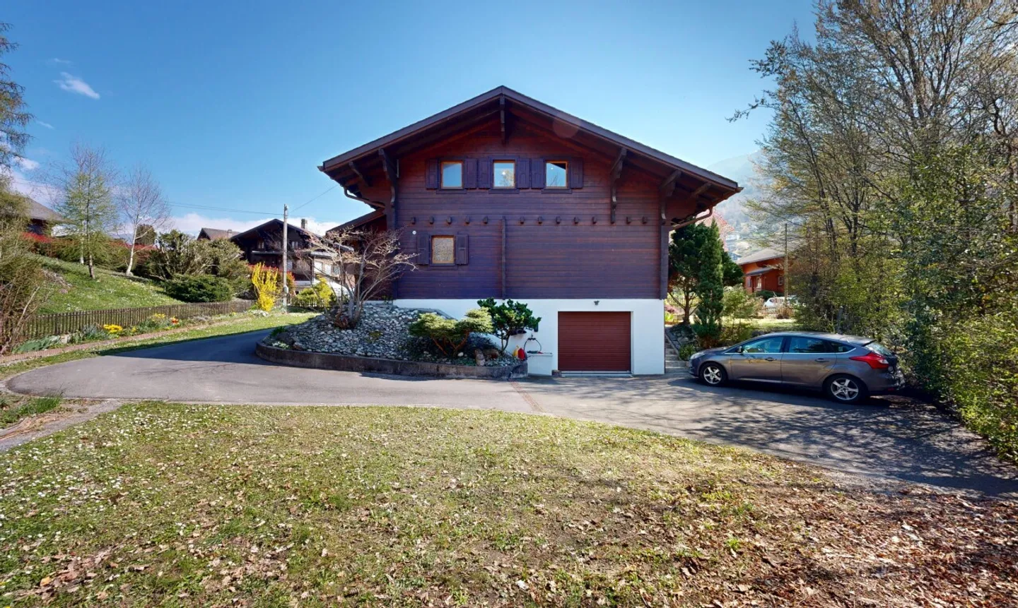 Esclusivo: Incantevole chalet con 4 camere da letto e grande giardino - Foto 9 di 13