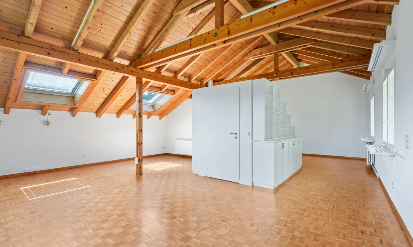 Exklusives Wohnen mit Garten, Wintergarten und Weitsicht - Photo 9 sur 11