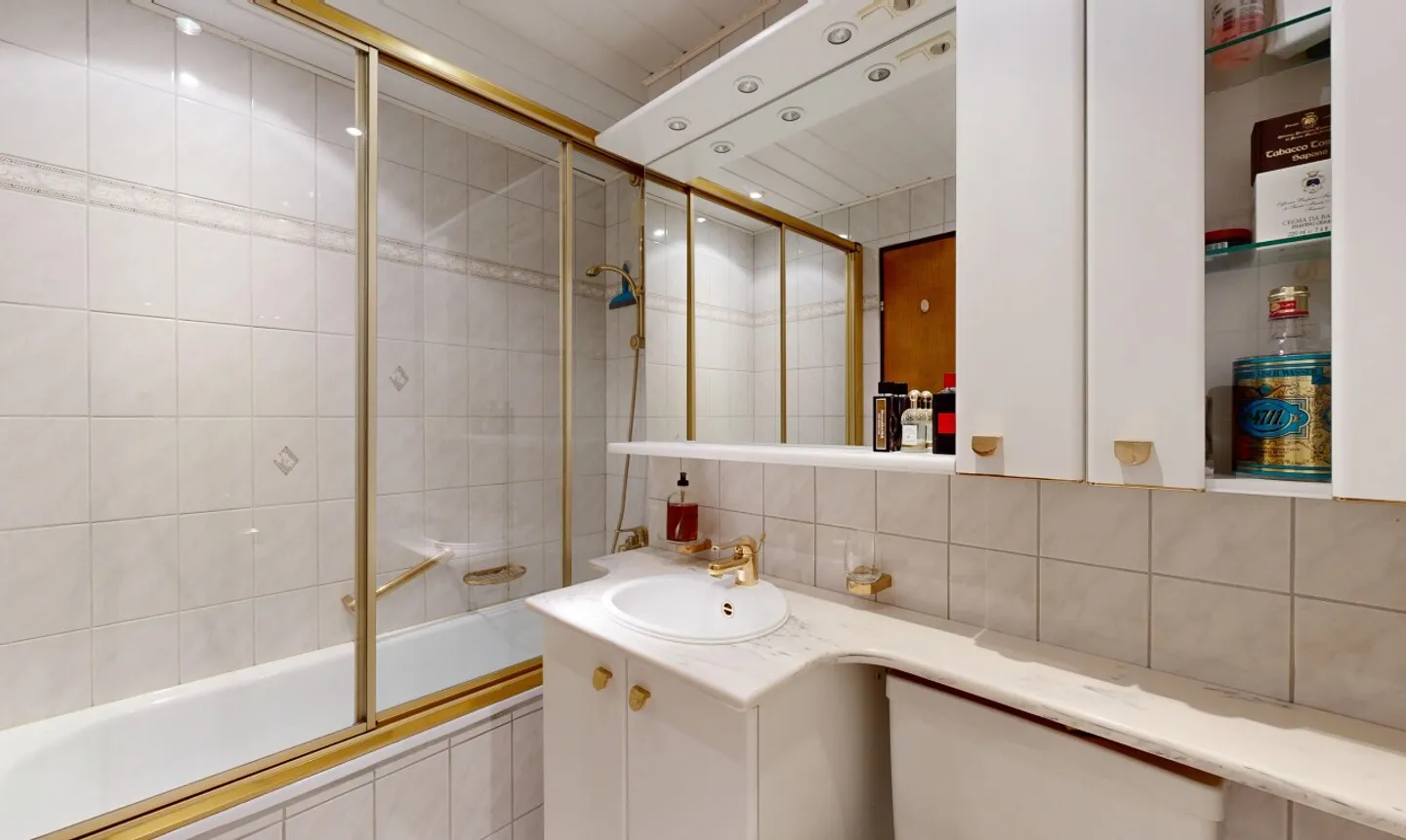 Charmante 2,5-Zimmer-Duplexwohnung in einer Zweitwohnung in Lax (Wallis) - Foto 8 von 11