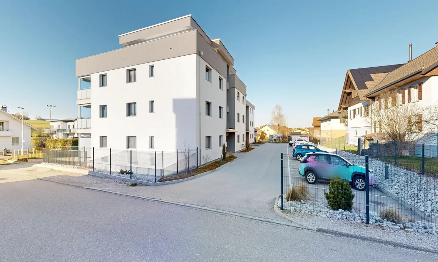 Zeitgenössische, helle und neuwertige Wohnung - Foto 2 von 11