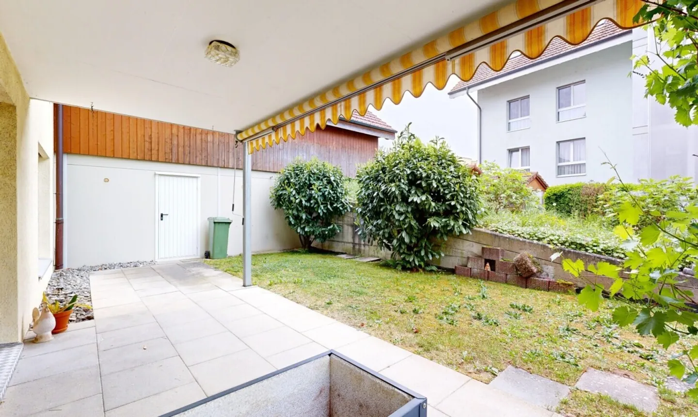 Appartement familial de 4,5 pièces avec jardin - Photo 10 sur 11