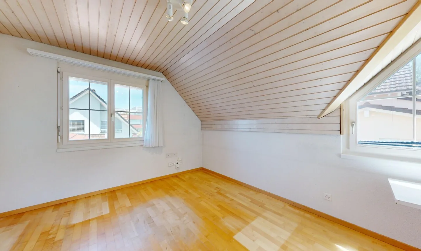 Wohnen mit Lebensqualität - 6.5-Zimmer-Einfamilienhaus in Sirnach - Photo 8 sur 11