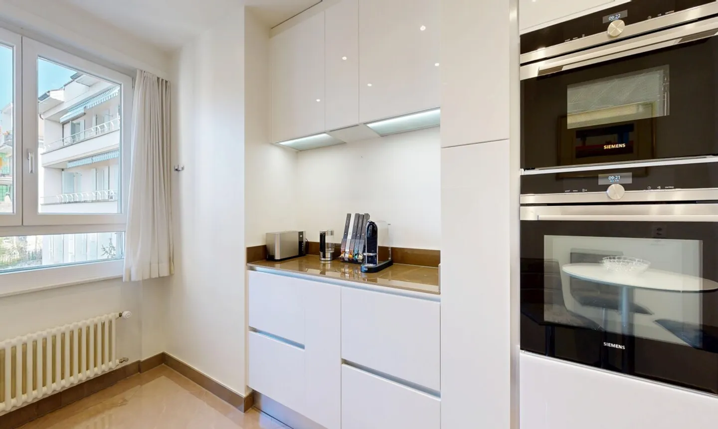 Schöne renovierte 4,5-Zimmer-Wohnung mit Seeblick in Lausanne - Foto 7 von 11