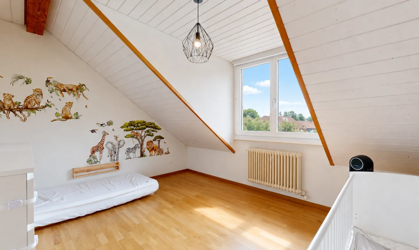 Charmante appartement sous les combles de 3,5 pièces avec balcon dans un endroit calme à Bâle - Photo 10 sur 11