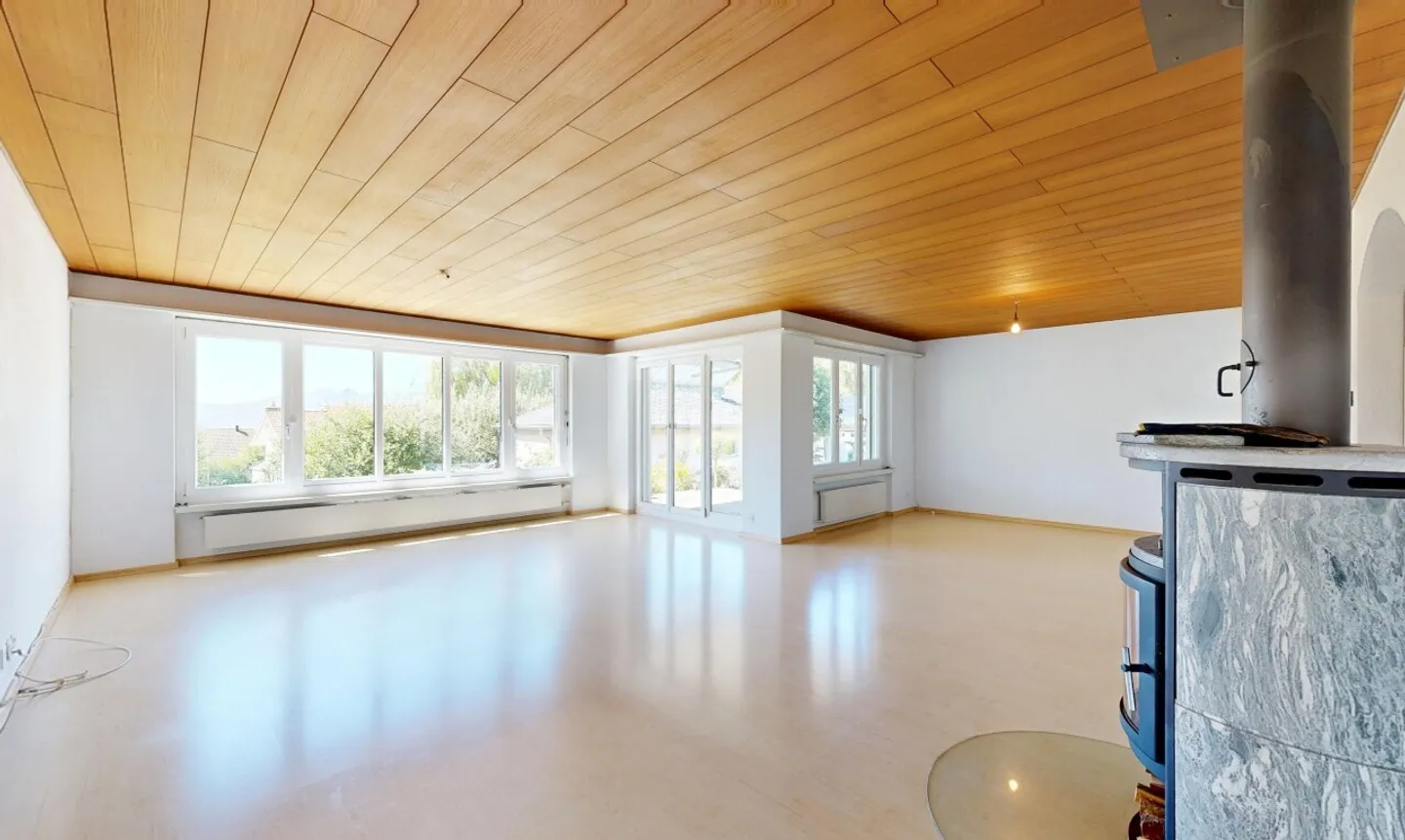 Votre nouveau rêve familial - Bungalow en position élevée avec vue sur la vallée - Photo 3 sur 11