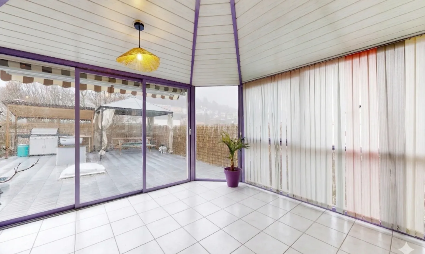 Edificio con eccellente rendimento ben mantenuto! - Foto 5 di 11