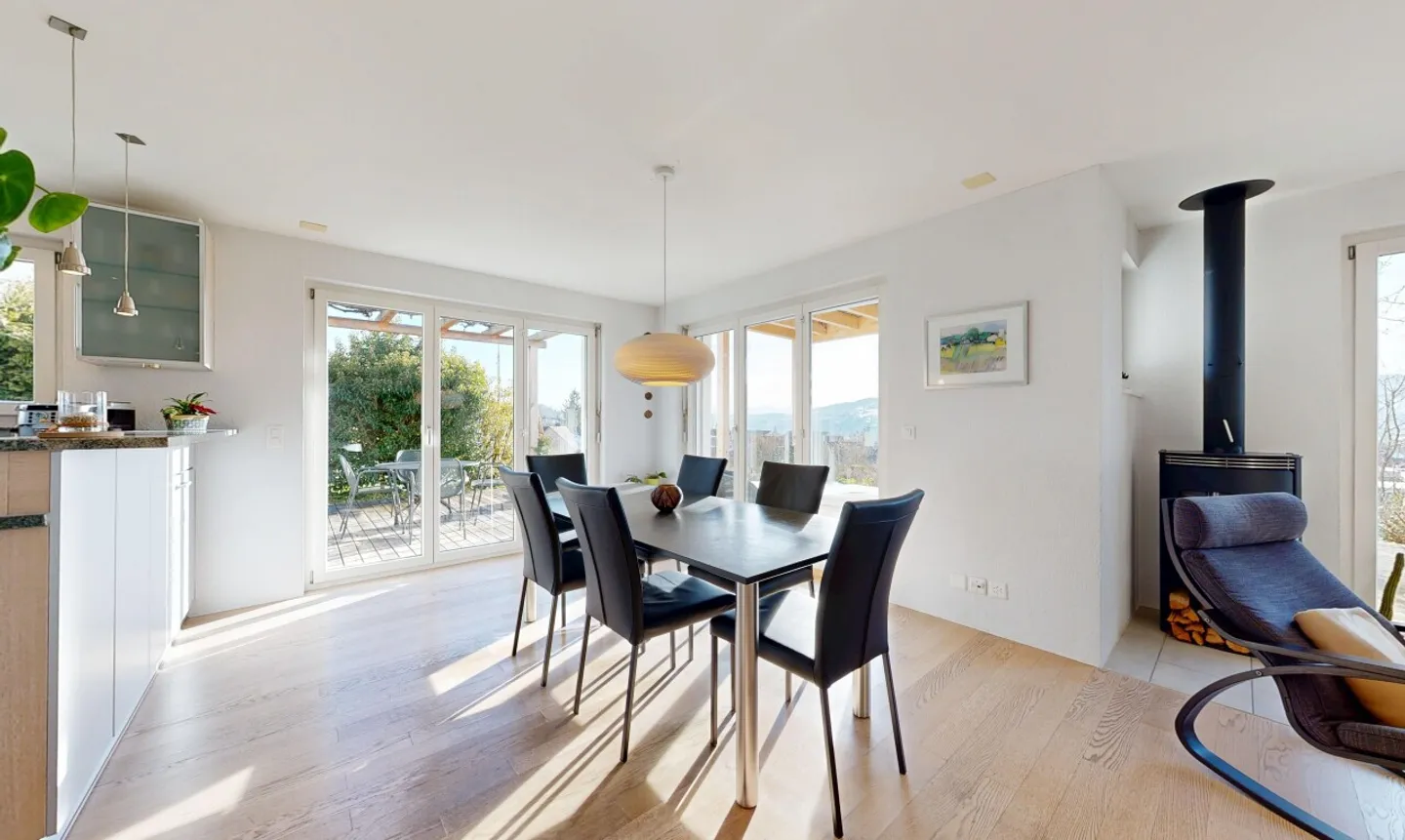 Maison familiale spacieuse à Seengen - Photo 3 sur 11