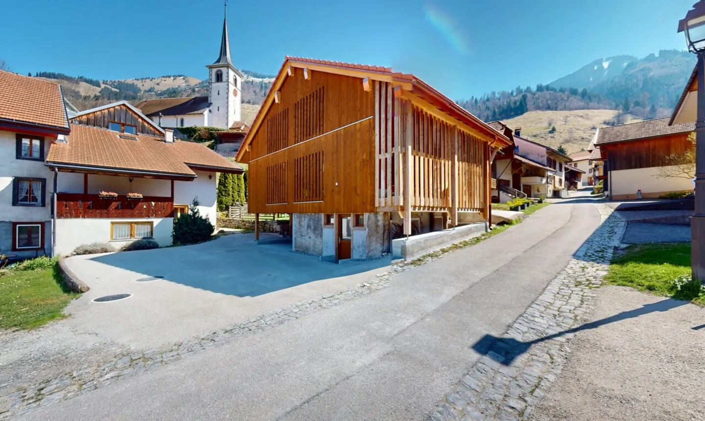 Affascinante granaio ristrutturato a Lessoc - Foto 3 di 13