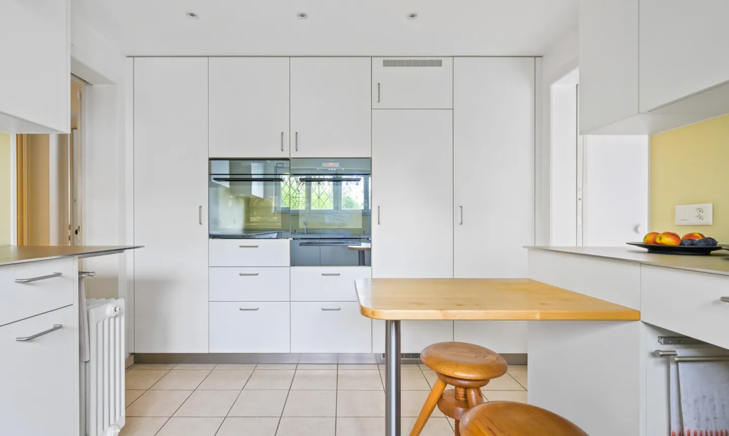 Villa di campagna con molto spazio: vivere, lavorare e godere vicino a Basilea - Foto 8 di 11