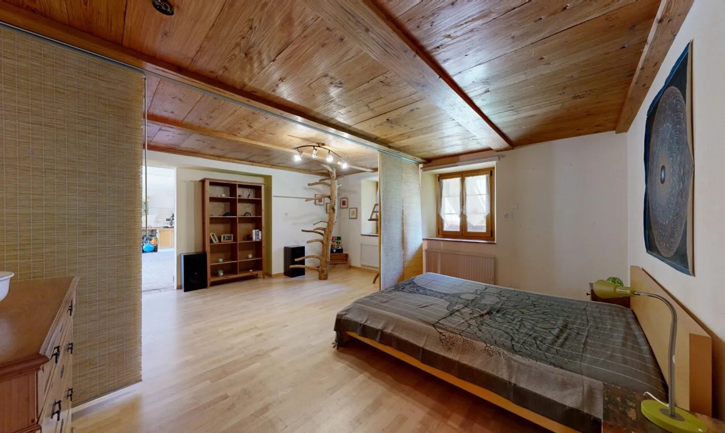 Casa storica con 6 stanze e appartamento con vista - Foto 8 di 11
