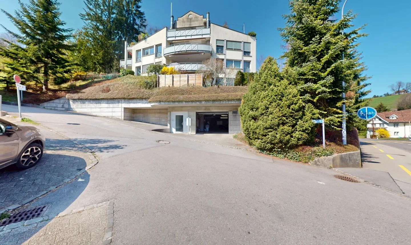 Geräumige Wohnung mit atemberaubendem Blick - Foto 12 von 13