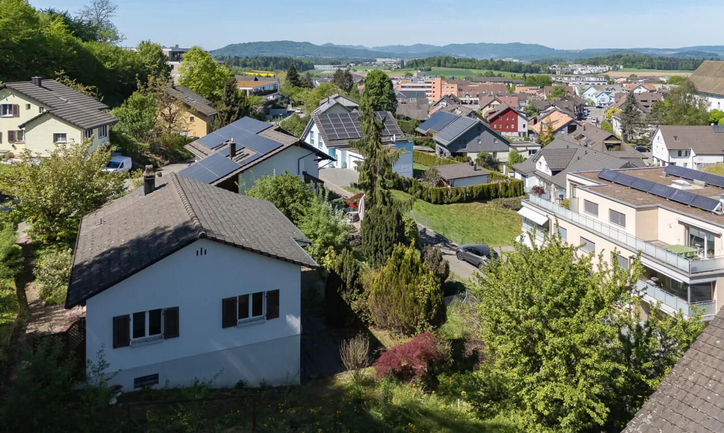 Maison de 5 pièces avec charme et grand jardin - avec potentiel de construction neuve - Photo 3 sur 11