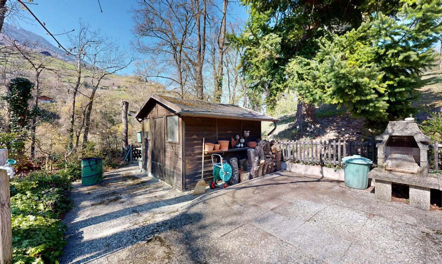 Esclusivo: Incantevole chalet con 4 camere da letto e grande giardino - Foto 7 di 13