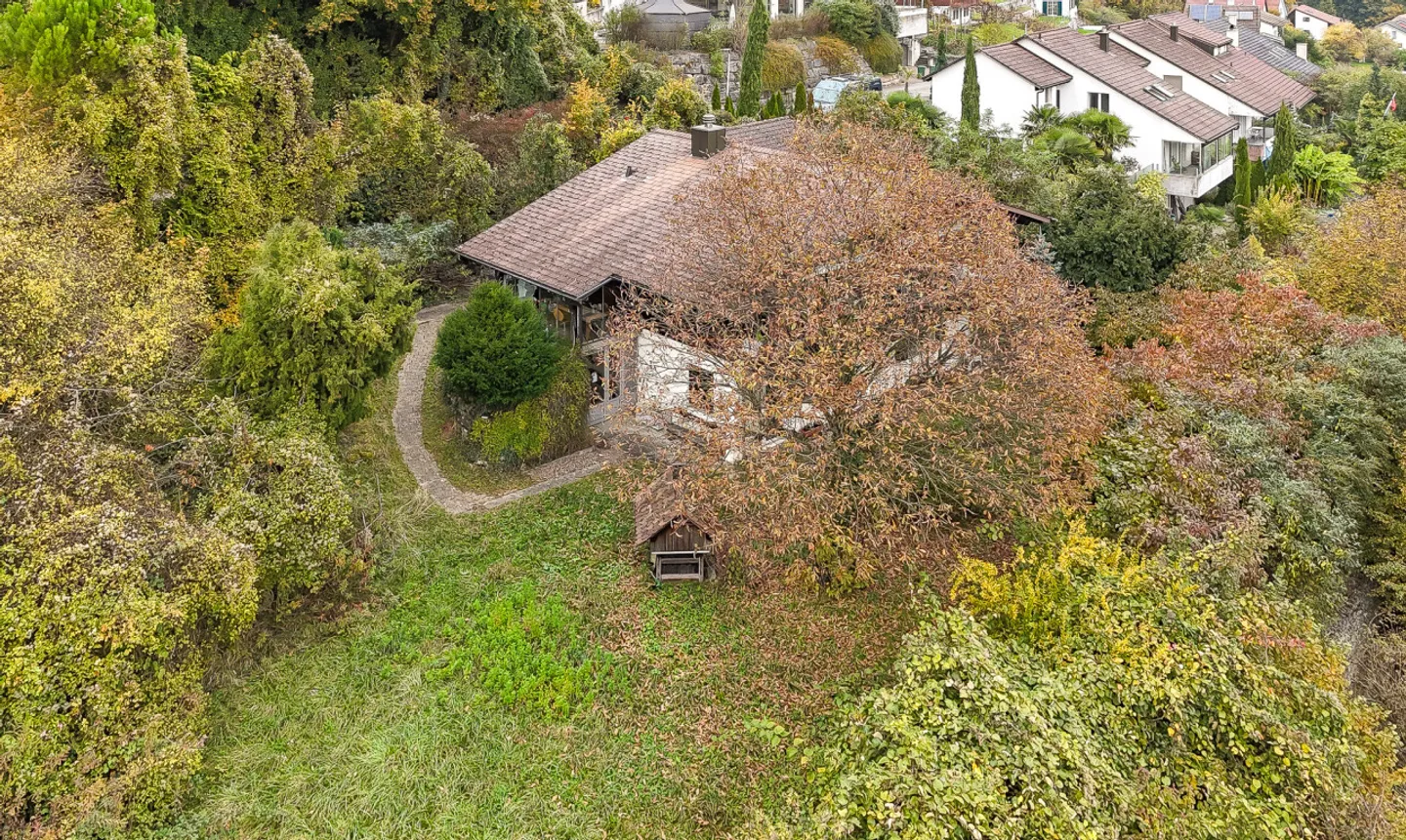Attractive building plot in a sunny location - Photo 3 of 13