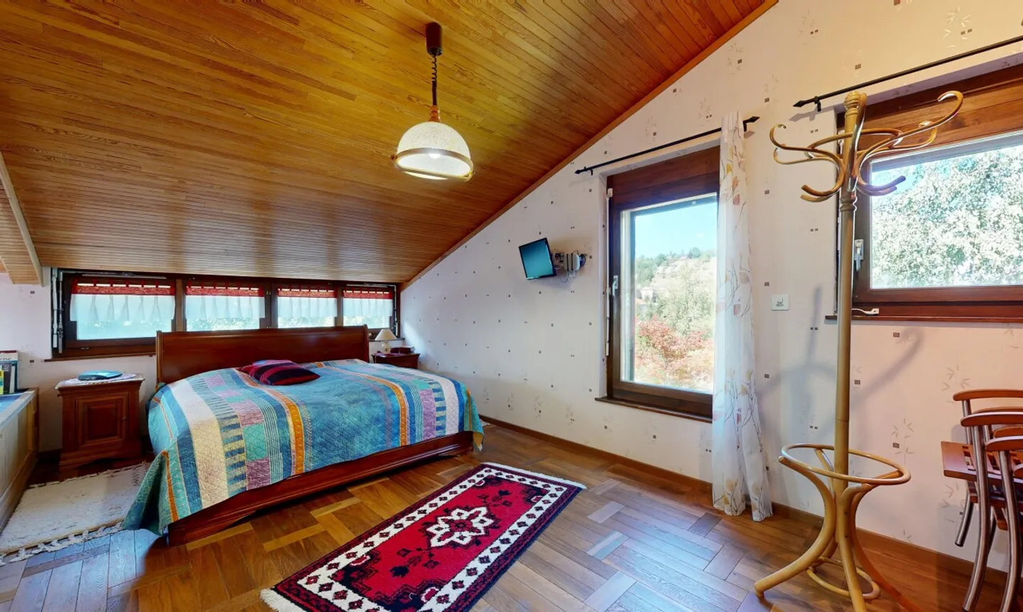 Casa familiare eccezionale: ampi spazi, comfort e luminosità - Foto 10 di 11