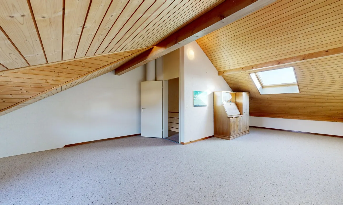Charming terraced house with 4.5 rooms and expansion possibilities - Photo 10 of 11