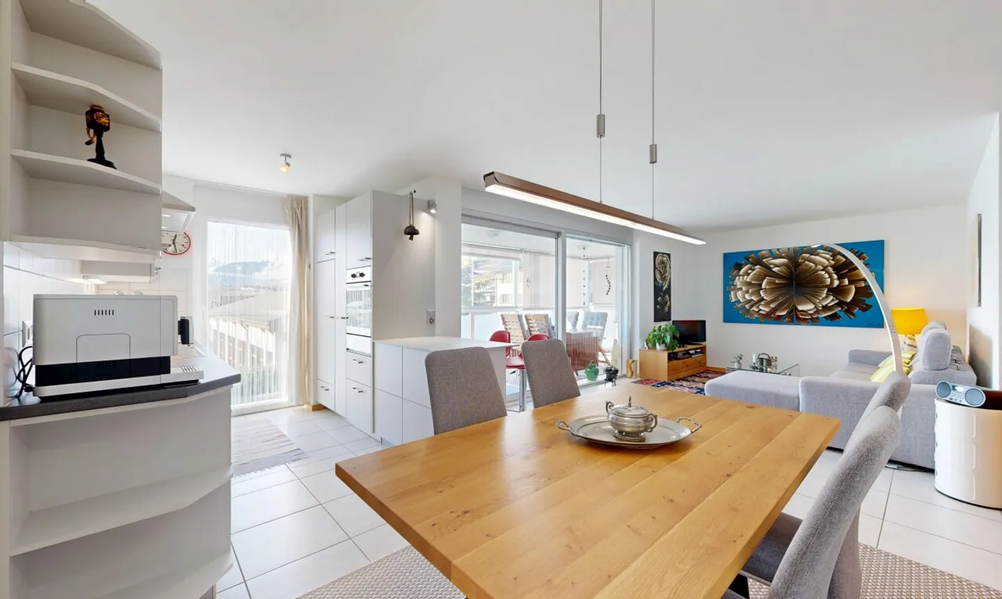 Wunderschöne 4,5-Zimmer-Wohnung mit Terrasse - Foto 3 von 11