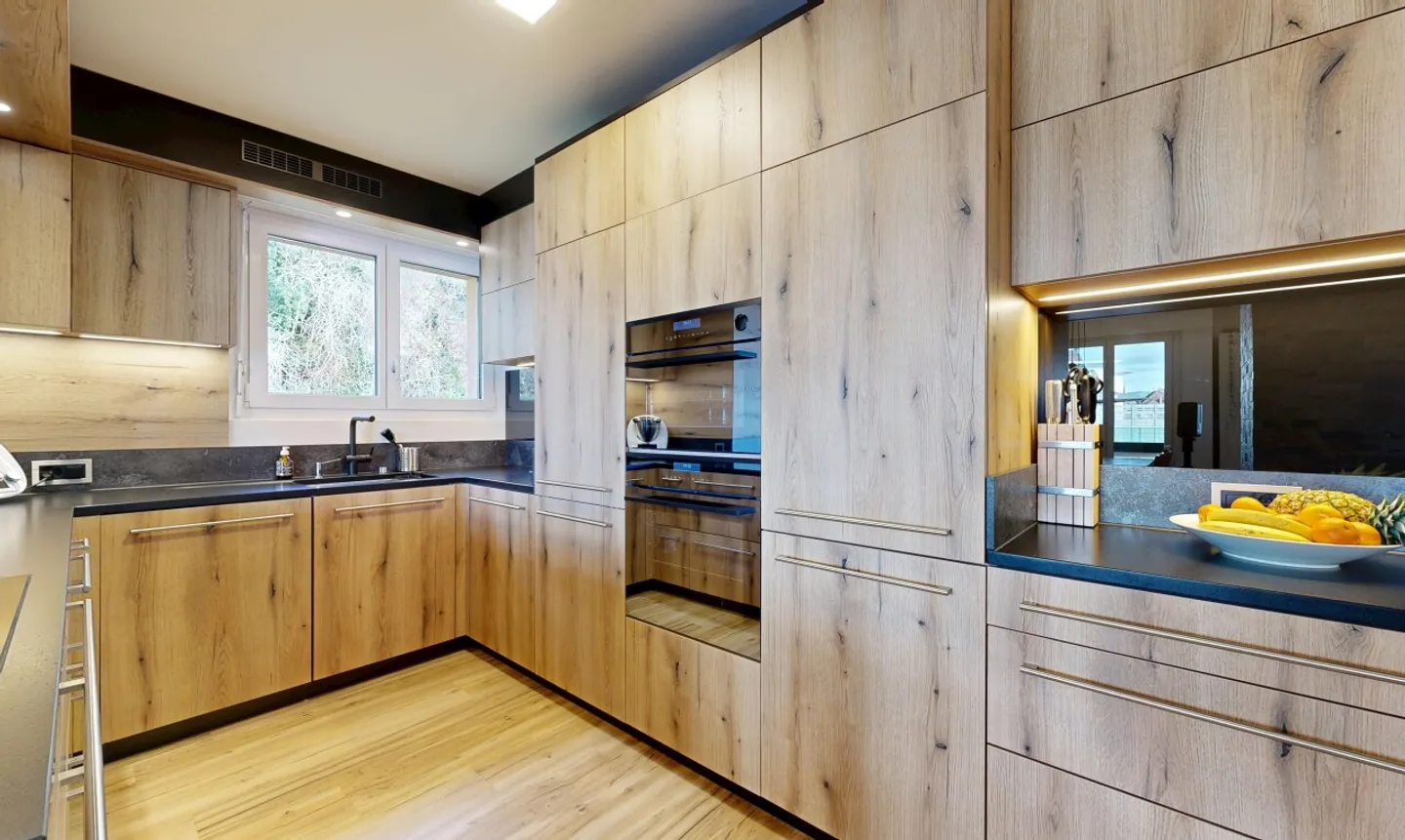 Stupendo appartamento ristrutturato di 4.5 stanze con vista lago a Montreux-Territet - Foto 8 di 11